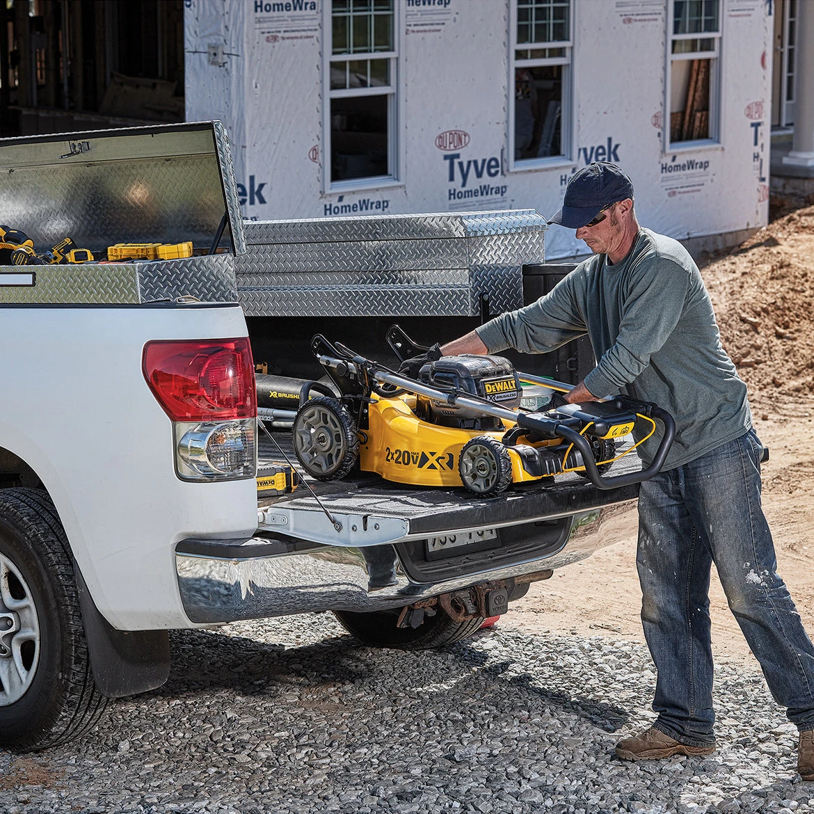 MaxTool Sales Shop 20 DeWALT DCMW220P2 20V 20-Inch 5.0Ah 3-in-1 Cordless Metal Deck Lawn Mower Lawn & Outdoor Power