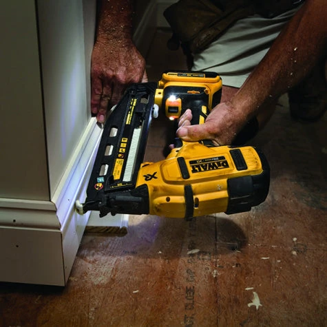 DeWALT DCN660D1 20V MAX XR 16-Guage 2-1/2" Cordless Angled Finish Nailer 8 DeWALT DCN660D1 20V MAX XR 16-Guage 2-1/2" Cordless Angled Finish Nailer