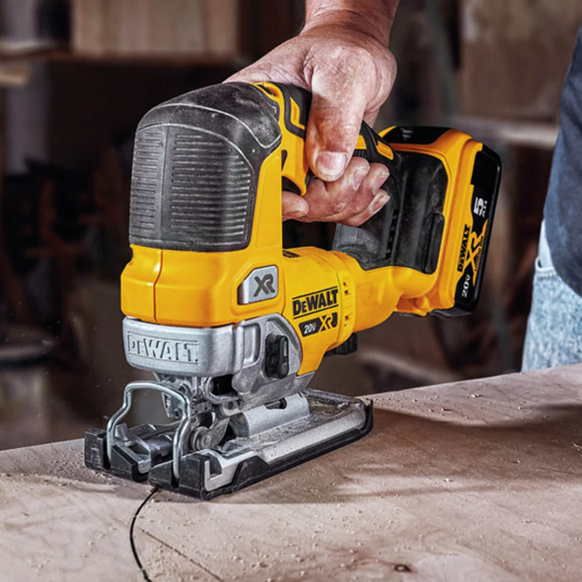 Tools & Equipment DeWALT DCS334P1 20V 5.0Ah 4-Position Orbital Action Brushless Jig Saw Kit 10 Tools & Equipment DeWALT DCS334P1 20V 5.0Ah 4-Position Orbital Action Brushless Jig Saw Kit
