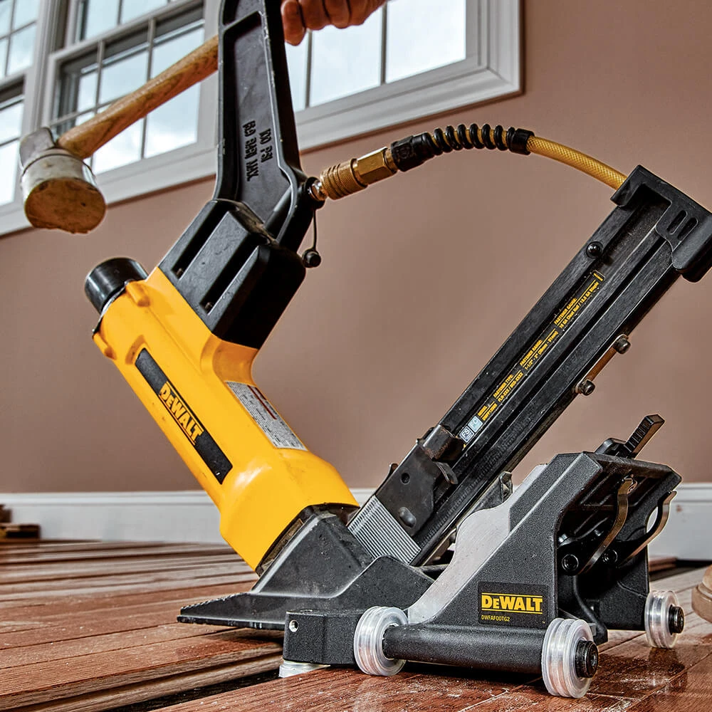 DeWALT DWFAFOOTG2 Roll Base Flooring Foot For DWMIIIFN/DWMIIIFS/DWFP12569 Tools & Equipment 10 DeWALT DWFAFOOTG2 Roll Base Flooring Foot For DWMIIIFN/DWMIIIFS/DWFP12569 Tools & Equipment