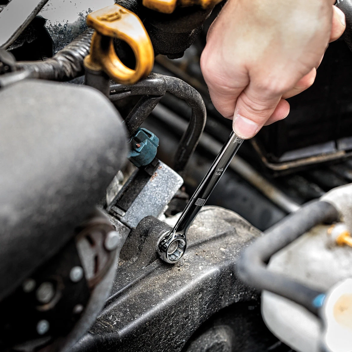 DeWALT DWMT81535 247-Piece Durable Chrome SAE Quick Release Mechanics Tool Set for Automotive Repair 6 DeWALT DWMT81535 Durable Chrome SAE Quick Release Mechanics Tool Set - 247pc Automotive