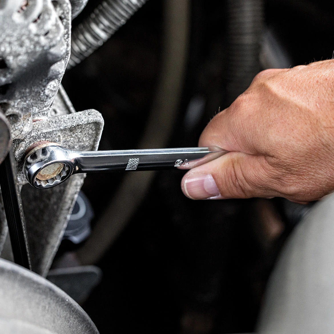 DeWALT DWMT81535 247-Piece Durable Chrome SAE Quick Release Mechanics Tool Set for Automotive Repair 10 DeWALT DWMT81535 Durable Chrome SAE Quick Release Mechanics Tool Set - 247pc Automotive