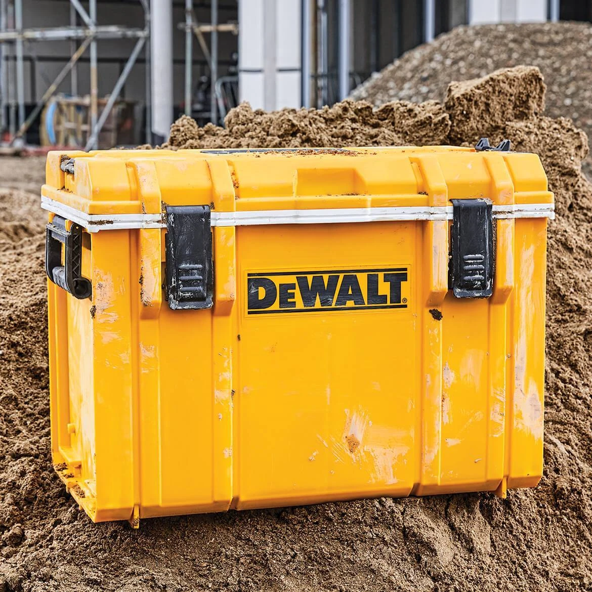 Tools & Equipment DeWALT DWST08404 TOUGHSYSTEM 16-Inch 27qt Yellow Heavy Duty Cooler 7 Tools & Equipment DeWALT DWST08404 TOUGHSYSTEM 16-Inch 27qt Yellow Heavy Duty Cooler