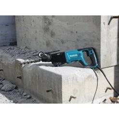Makita HR2641X1 SDS-PLUS AVT Rotary Hammer With Case And 4-1/2