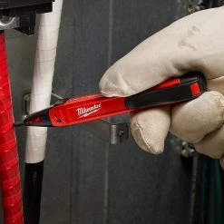 Milwaukee 2202-20 1,000V LED Indicating Pocket Clip Voltage Detector Tools & Equipment