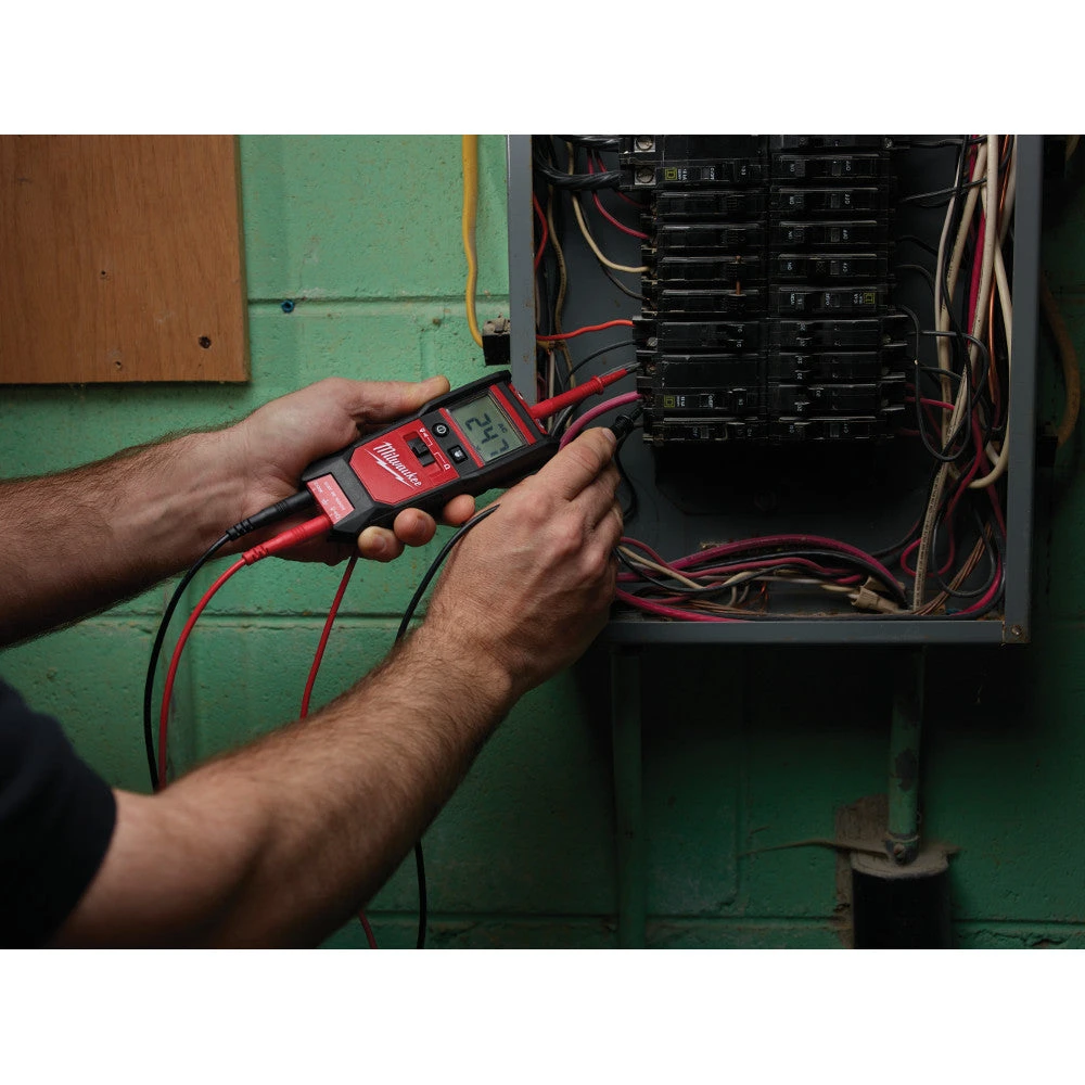 Tools & Equipment Milwaukee 2213-20 600V Voltage/Continuity Digital Meter W/Resistance 8 Tools & Equipment Milwaukee 2213-20 600V Voltage/Continuity Digital Meter W/Resistance