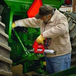 Tools & Equipment Milwaukee 2646-22CT M18 18V 2-Speed 48-Inch Hosae Grease Gun W/ Batteries