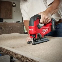 Milwaukee 2737-21 M18 FUEL 18V Heavy Duty Cordless D-Handle Jig Saw Kit 14 Milwaukee 2737-21 M18 FUEL 18V Heavy Duty Cordless D-Handle Jig Saw Kit