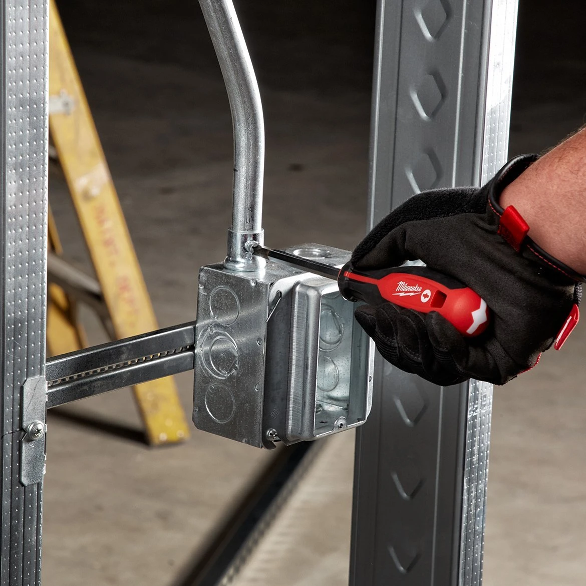 Milwaukee 48-22-2708 Hex Wrench Ready Magnetic Tips Screwdriver Set W/ ECX - 8pc Tools & Equipment 6 Milwaukee 48-22-2708 Hex Wrench Ready Magnetic Tips Screwdriver Set W/ ECX - 8pc Tools & Equipment