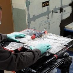 Tools & Equipment Porter-Cable PCE980 7-Inch 6.5-Amp Corded AC Sliding Table Top Tile Saw