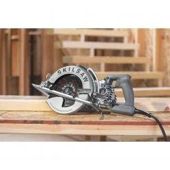 SKILSAW SPT77W-01 120 Volt 7-1/4 Inch 15 Amp Aluminum Worm Drive Circular Saw Tools & Equipment
