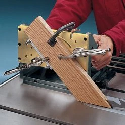 Shop Fox W1500 13 X 13 X 8-Inch Heavy Duty Aluminum Adjustable Right Angle Jig Power Tools