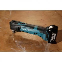 Makita XMT03Z 18-Volt 3.2 Degree 6,000-20,000 Opm Multi-Tool, - Bare Tool Tools & Equipment