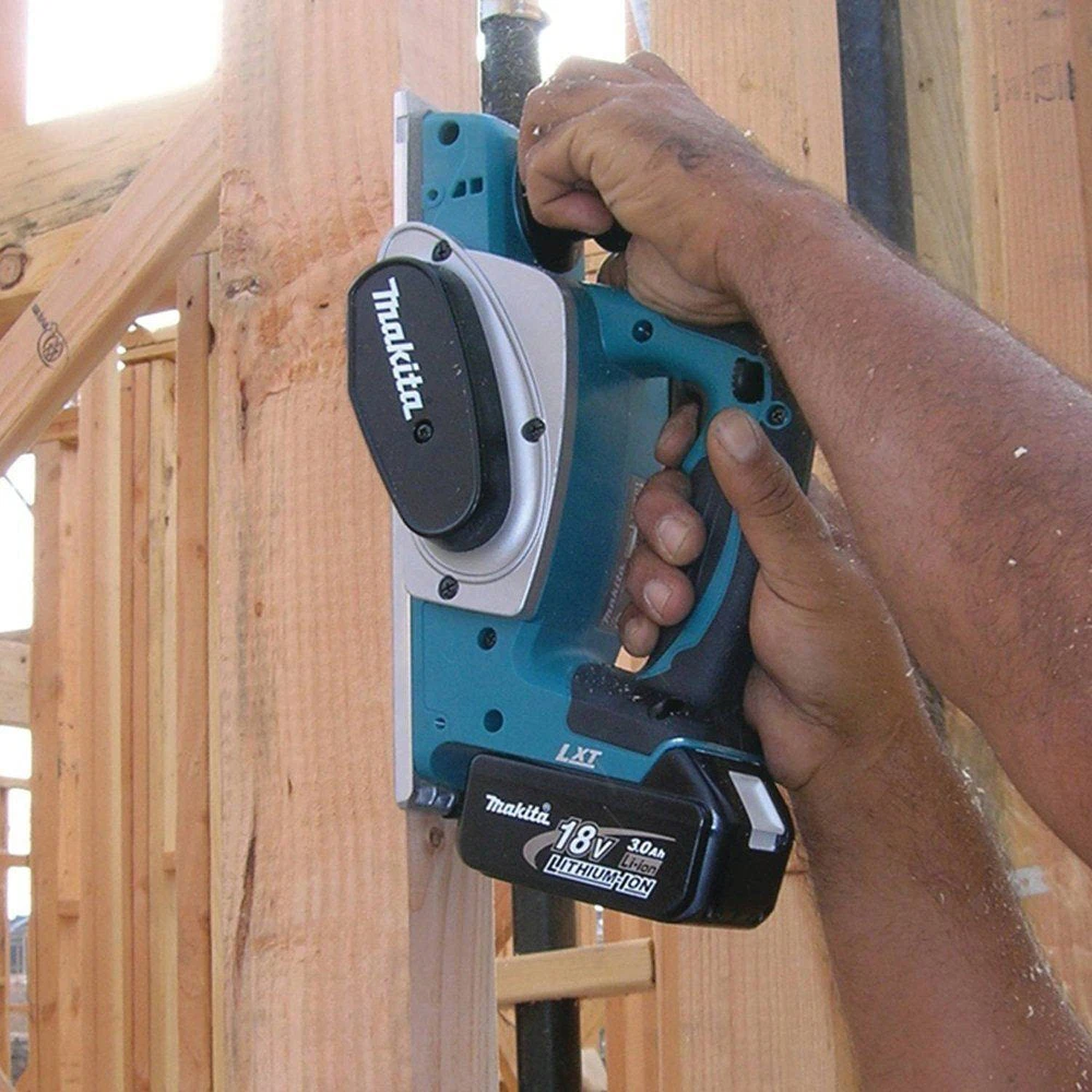 Makita XPK01Z 18V LXT 3-1/4" Cordless Lithium-Ion Wood Planer - Bare Tool 5 Makita XPK01Z 18V LXT 3-1/4" Cordless Lithium-Ion Wood Planer - Bare Tool