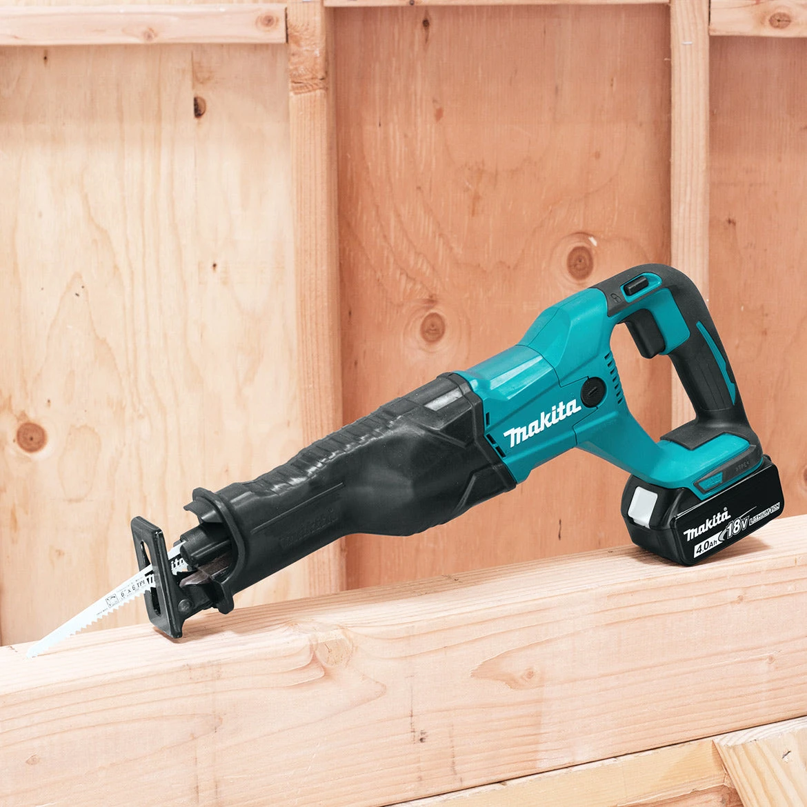 Makita XRJ04Z 18-Volt LXT Lithium-Ion Cordless Reciprocating Saw - Bare Tool Tools & Equipment 8 Makita XRJ04Z 18-Volt LXT Lithium-Ion Cordless Reciprocating Saw - Bare Tool Tools & Equipment