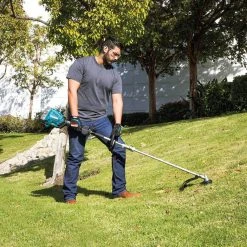 Makita X2 XUX01ZM5 36V LXT Shaft Power Head Attachment W/ Trimmer - Bare Tool Lawn & Outdoor Power