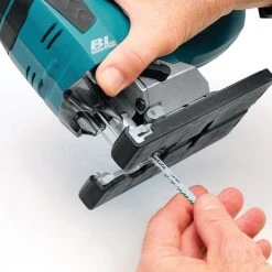 Makita XVJ02Z 18V LXT Lithium-Ion Brushless Cordless Jig Saw, Bare Tool