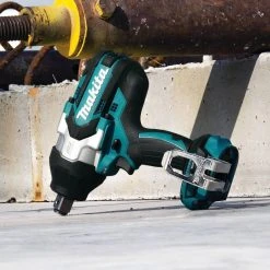 Tools & Equipment Makita XWT07Z 18-Volt 3/4-Inch LXT Lit-Ion Cordless Impact Wrench - Bare Tool